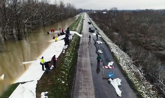 Najgore dolazi – Sava i Kupa nezaustavljivo rastu, oglasile se sirene: “Nema pomoći za ove ljude”