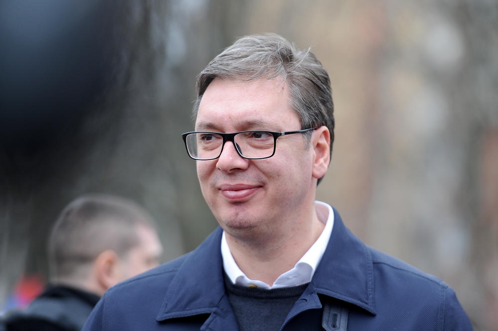 Vučić na svoj rođendan: Jutros mi je tata na posao donio u šerpici omiljeno jelo što mi je mama spremila