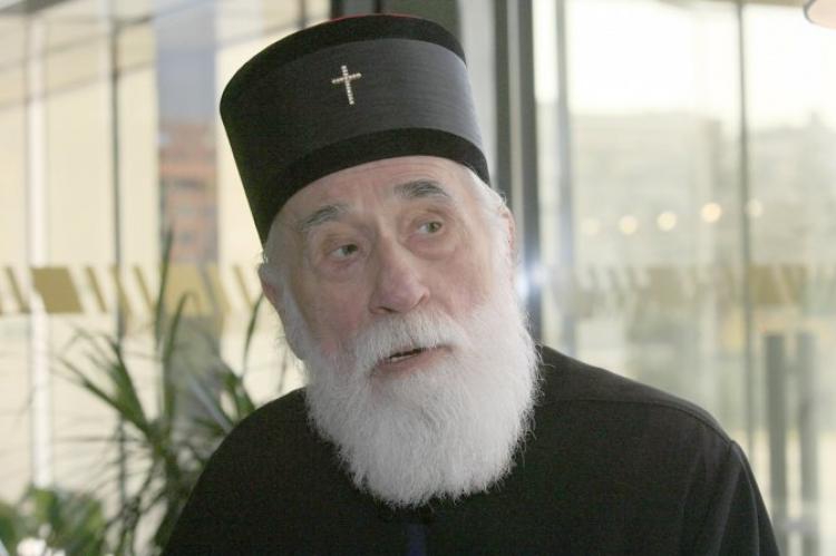 Mihailo: SPC razara državu ali je kompromis sa njima moguć