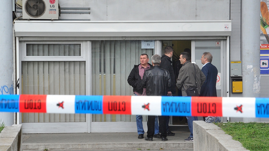 Srbija: Preminuo napadač koji je uletio u bivšu firmu i pucao na kolege