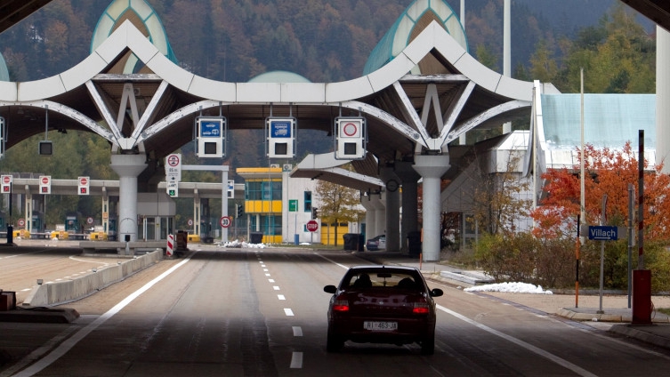 Stotine Turaka protjerane iz BiH, neki bili prijetnja po nacionalnu sigurnost!