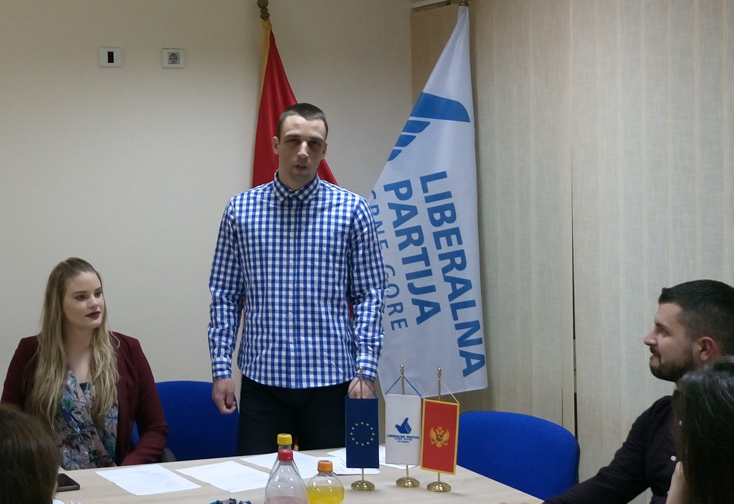 Popović novi predsjednik Mladih Liberala Podgorice