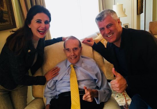 FOTO – Hašim Tači i senator u Vašingtonu proslavili granicu s Crnom Gorom