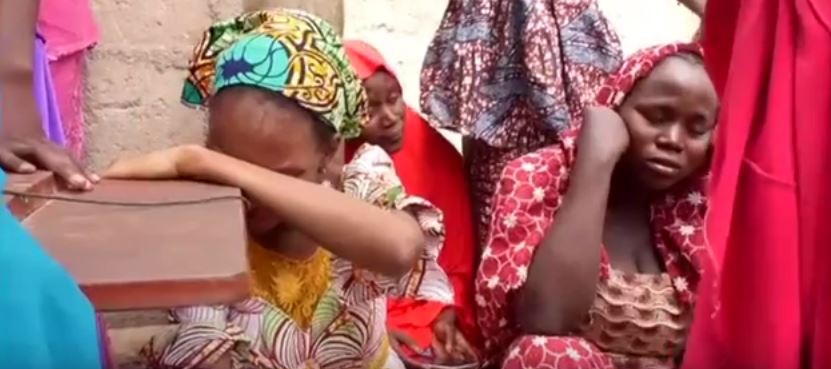 VIDEO: Boko haram oslobodio 76 od 110 otetih djevojčica u Nigeriji
