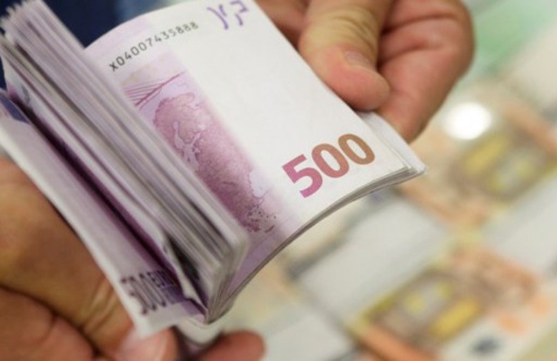 Srbija: Turska državljanka u donjem vešu pokušala da prokrijumčari 115 hiljada eura
