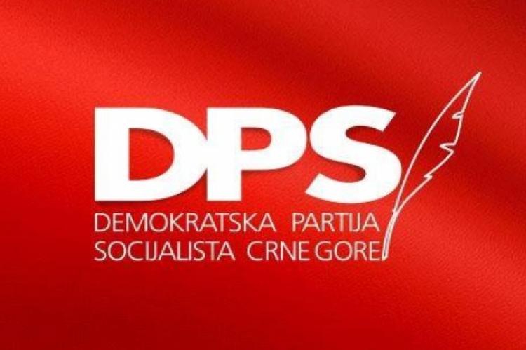 DPS: Kotorska vlast ne rješava pitanje šest porodica iz Risna koji su prije godinu dana izgubili domove u požaru