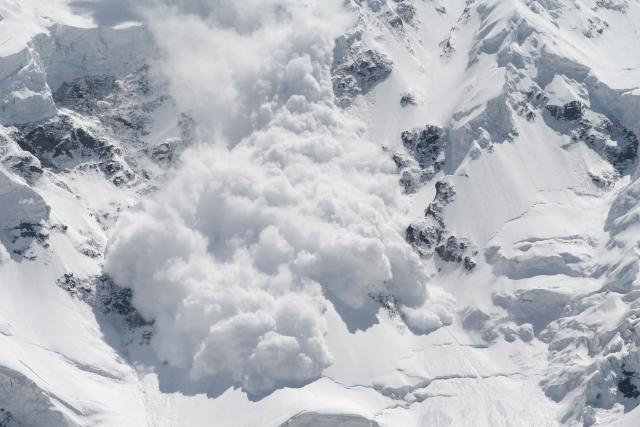 Na švajcarskim Alpima stradala tri skijaša