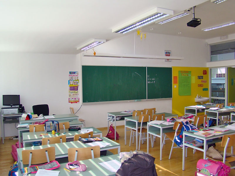 Propusti u obrazovnom sistemu: I neki profesori kažu da idu – u školi