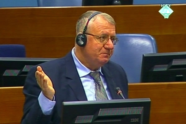 Šešelj rekao da je ravnodušan zbog Balaševićeve smrti, OSUDE pljušte sa svih strana