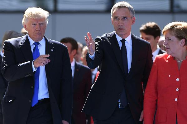 Tramp: NATO članice da daju više novca za odbranu