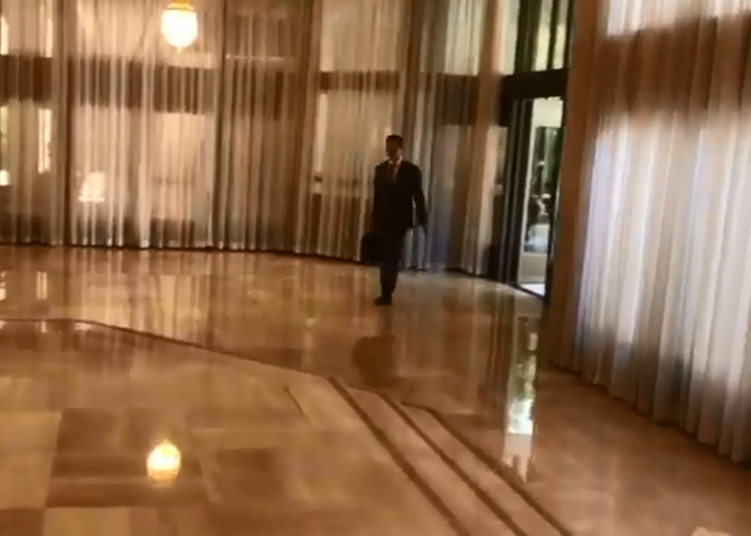VIDEO: “Jutro otpora”: Asad stigao na posao