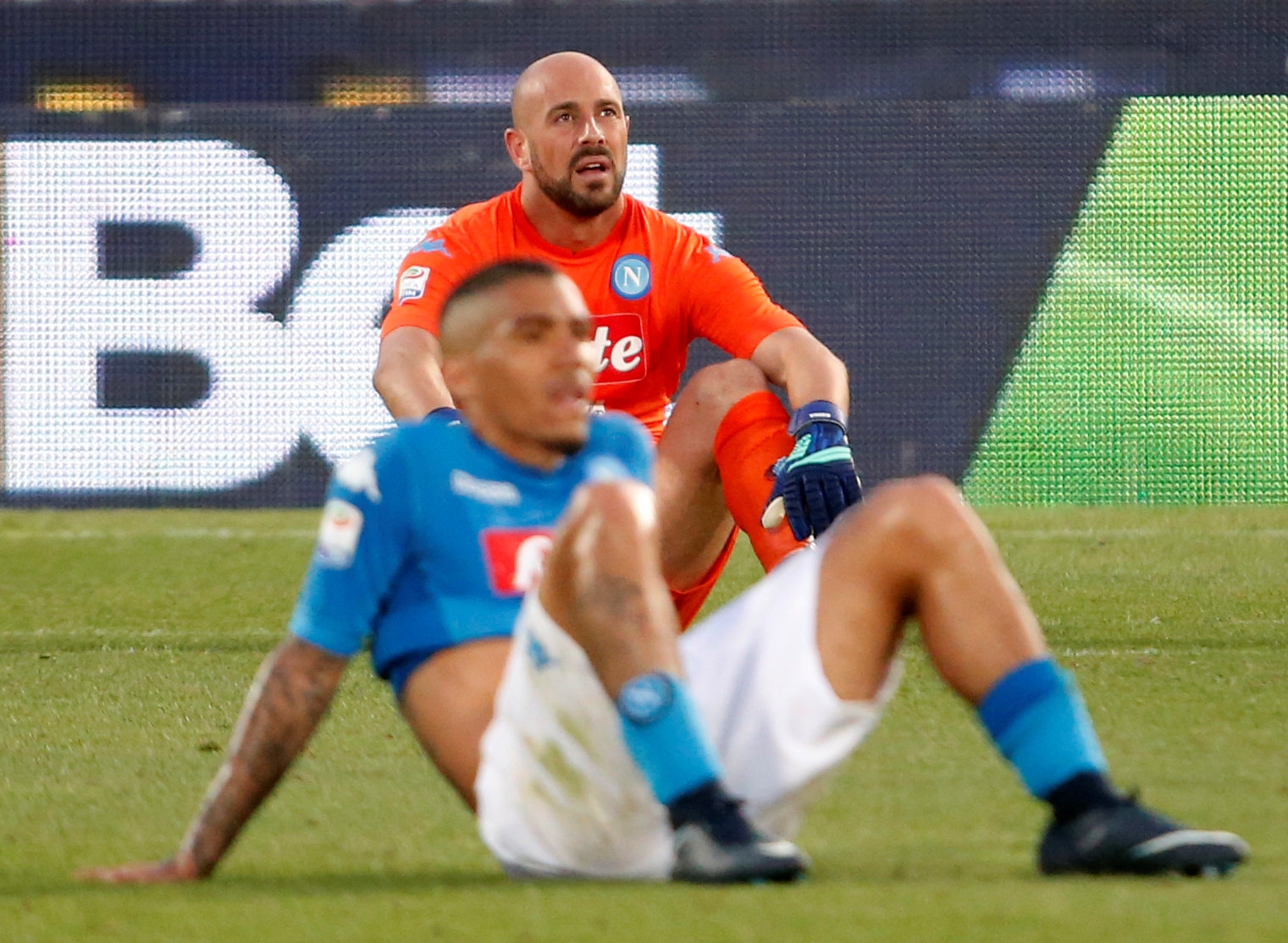 Napoli izgubio Skudeto, Lacio prati Romu