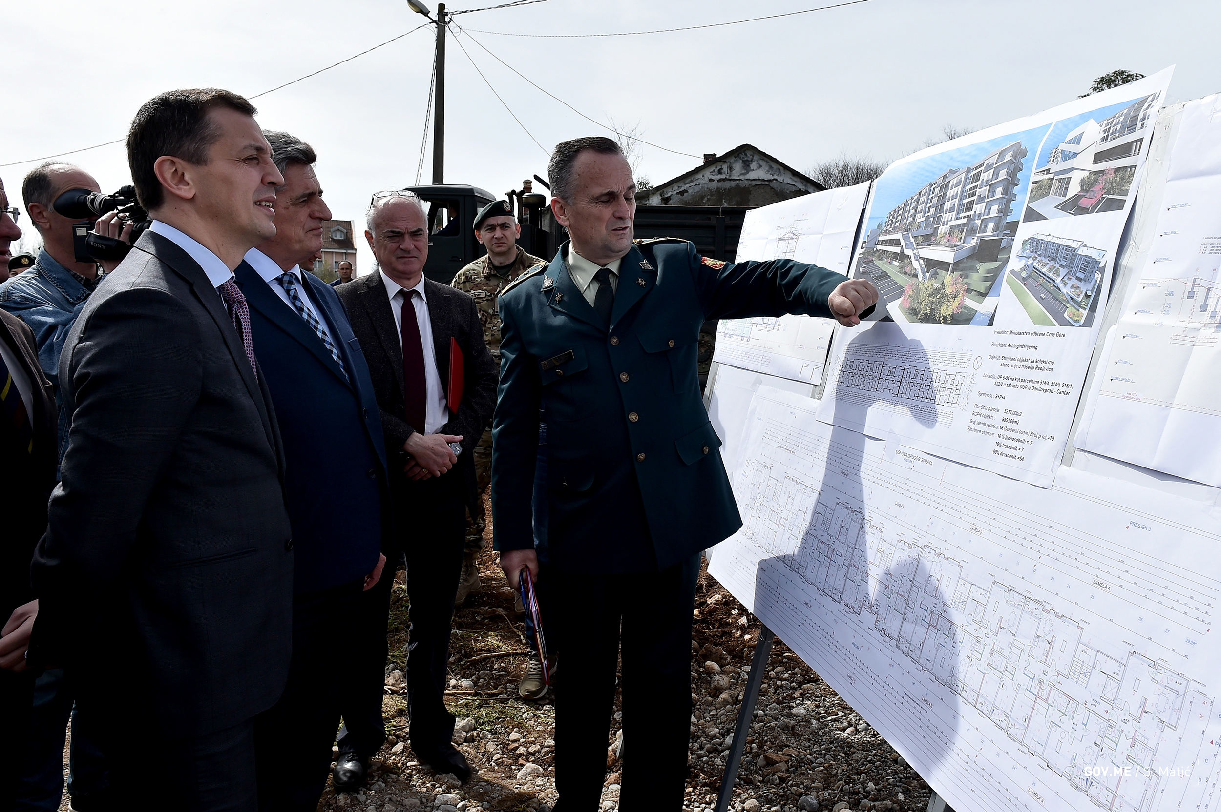 Danilovgrad: Bošković i Đuranović obišli lokaciju na kojoj će se graditi zgrada za potrebe VCG