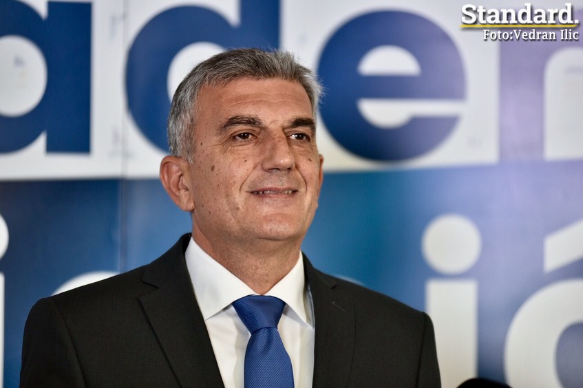 Bojanić: Naša istraživanja mi daju blagu prednost u odnosu na Đukanovića