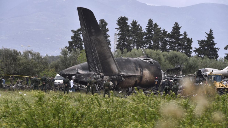 U padu aviona alžirske vojske poginulo 257 osoba
