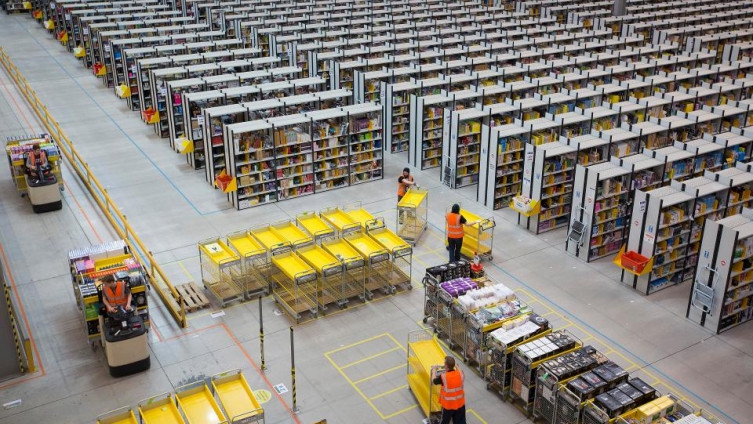 Nema “praznog hoda” u Amazonu: Kazne i zbog odlaska u toalet, a kamoli na bolovanje