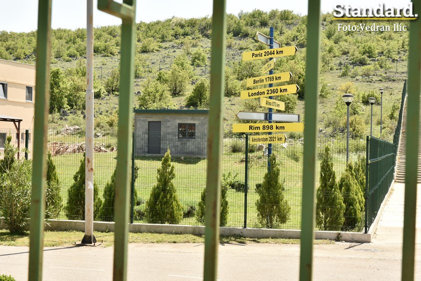 U Kakarickoj gori se skoro svi odvikavaju od heroina: Stavio je ruku na njedra i rekao “Ovo mi pomaže da izbacim ludilo”