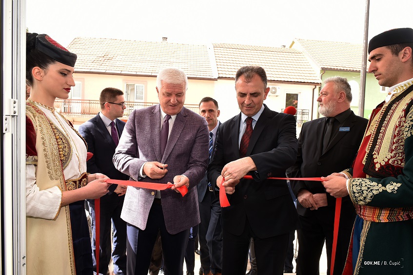 Marković otvorio Centar za hemodijalizu: Vlada će nastaviti da ulaže značajna sredstva u zdravstvene objekte i opremu