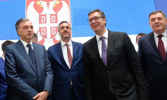 Vučić: Sa Dodikom sam tugovao, a Vujanović se radovao pobjedi Budućnosti