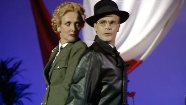 Zvijezde serije “Alo, alo!”, Helga i Her Flik danas izgledaju ovako