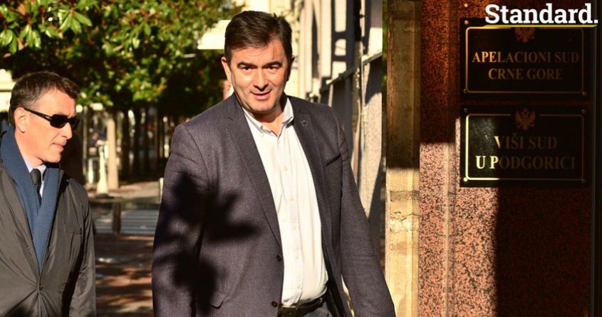 UŽIVO – Od “personality fabuloze” do anonimne pošiljke: Katnić i Medojević u sudu