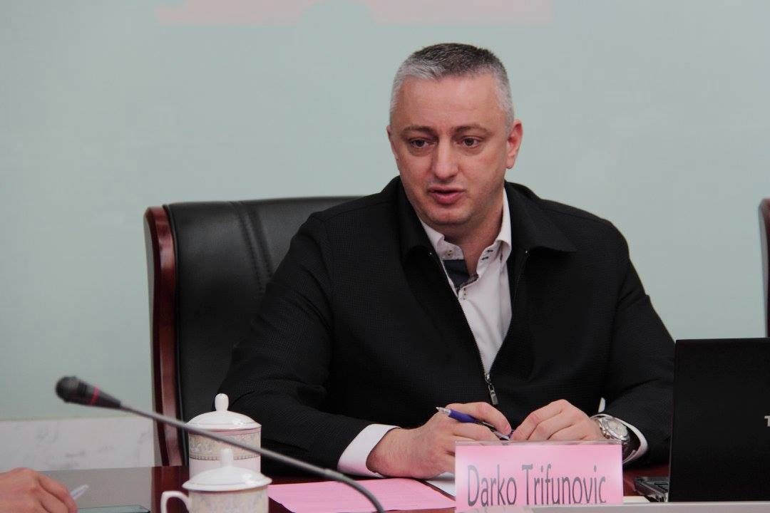 Nova većina će pristati na sve samo da sjednu u fotelje