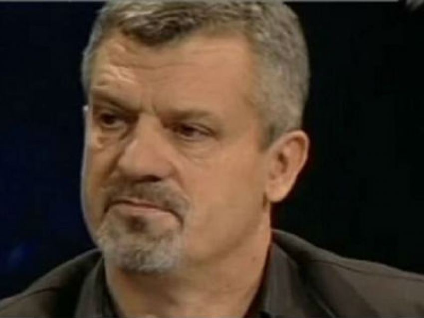 Šeki Radončić, novinar i publicista: Pucanj u Oljinu nogu je i pucanj u političko srce Mila Đukanovića