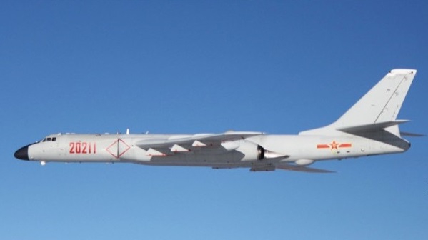 Kineski bombarderi prvi put na ostrvu u Južnom kineskom moru