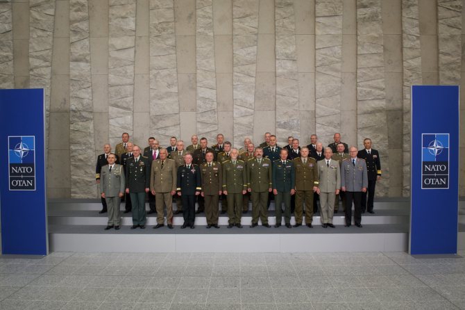 Daković na sjednici NATO Vojnog komiteta u Briselu