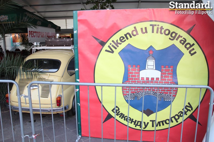 Završena manifestacija, Jovović za Standard: Nekadašnjim Titogradom prošetale hiljade građana, knjige pune utisaka