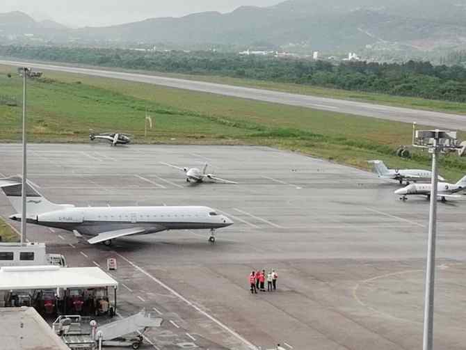 Nevrijeme oštetilo dva aviona na Aerodromu Tivat
