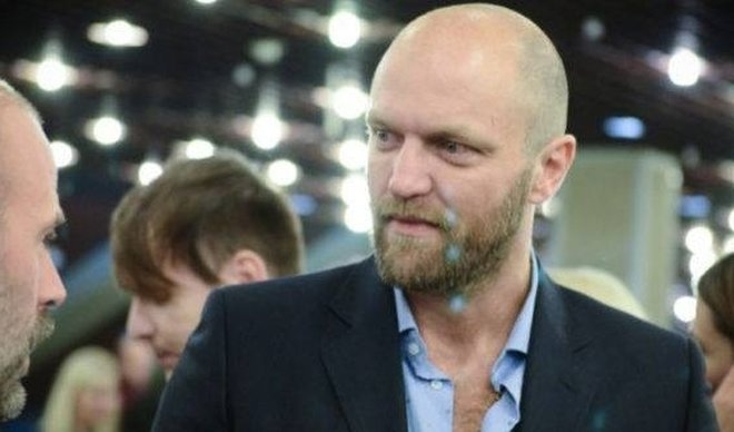 Komšije Darka Kostića: U kasne sate kod njega dolaze mali, mršavi mladići, jedan hrio kroz prozor da pobjegne