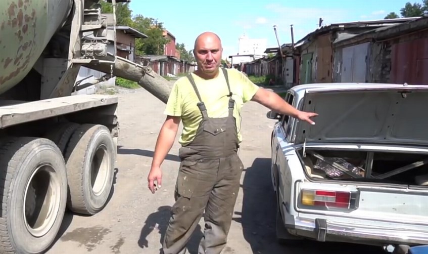VIDEO: Rus napunio Ladu sa pet tona betona i pokušao da krene, a evo kako se to završilo…
