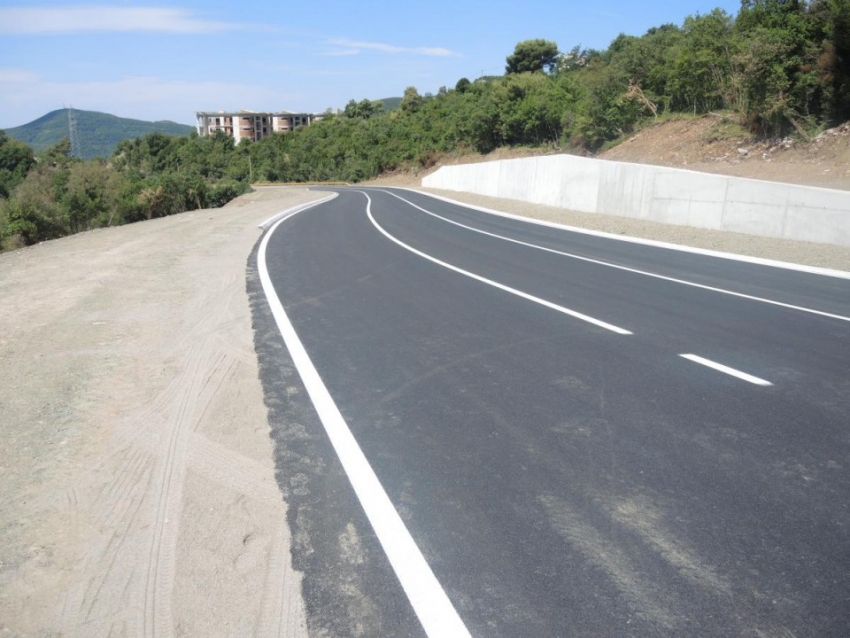 Povoljni uslovi za vožnju: Oprezno kroz mjesta gdje se izvode radovi