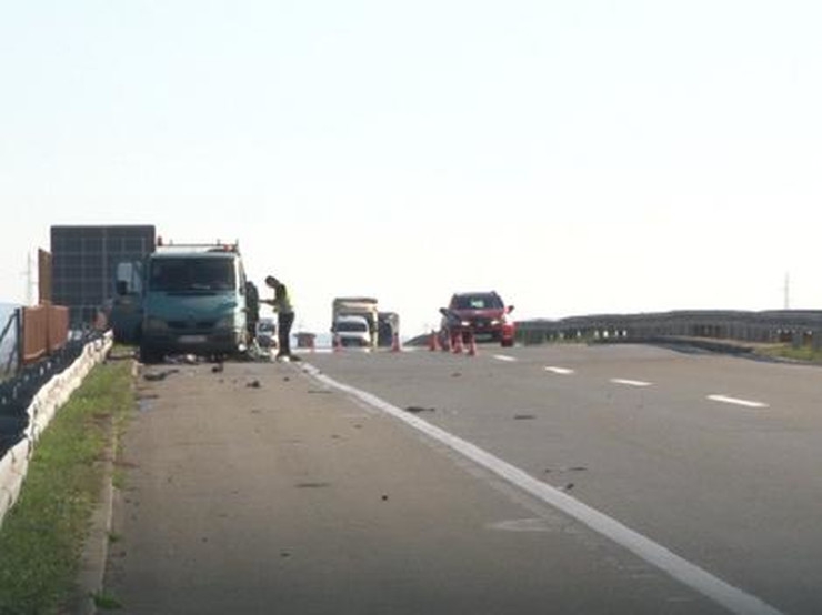Srbija: U lančanom sudaru poginula žena