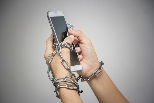 Da li smo zavisni od mobilnih telefona? Ovaj tekst će vam dati odgovor