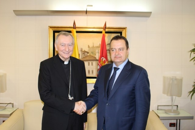 Parolin nakon posjete Crnoj Gori, stigao u Beograd