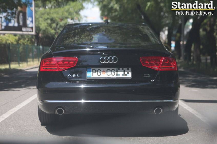 Nuhodžić odobrio: Inspektori voze bez službenih tablica, podržano i zakonom