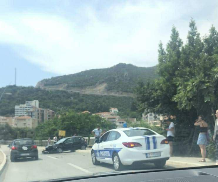 FOTO: Udes u Bečićima