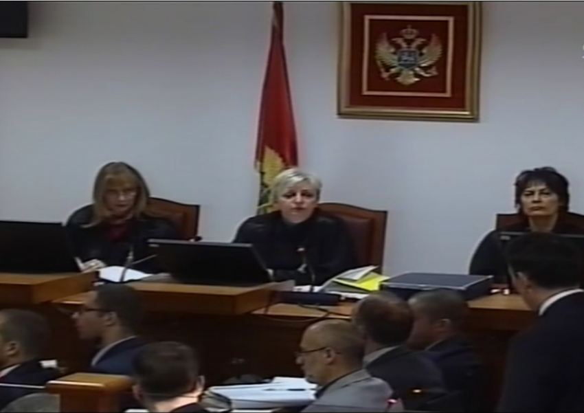 Nastavljeno suđenje za terorizam: Prevode se poruke Sinđelića i Šišmakova