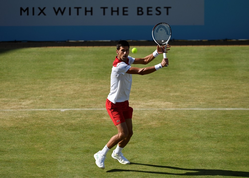 Đoković lako porazio Dimitrova, Federer preživio dvije meč lopte