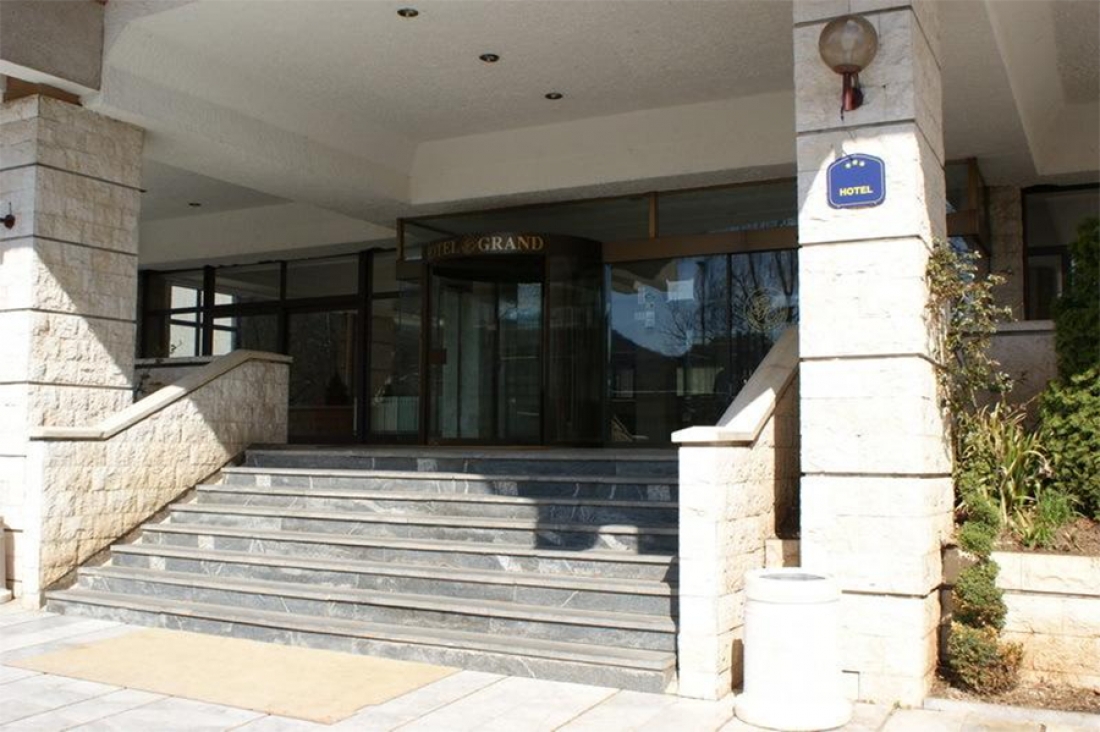 Policija “češljala” spisak gostiju cetinjskog “Granda”