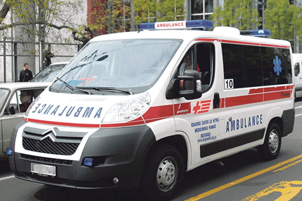 “Izgledao je kao da ima epileptični napad”: Dječak (17) umro od ogromne količine ekstazija ispred splava u Beogradu
