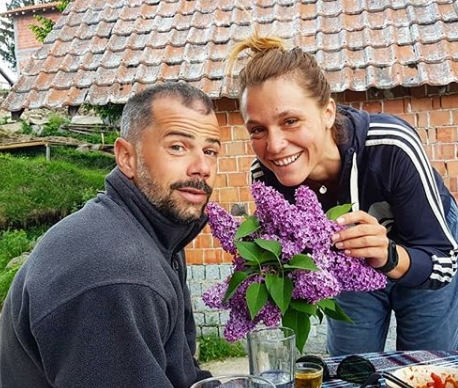 Mateja Kežman sa djevojkom na Adi Bojani radi OVO …