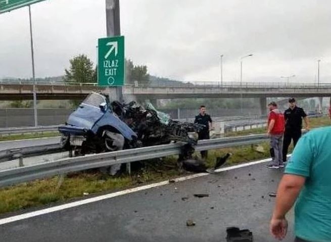 Objavljen snimak stravične nesreće u kojoj su poginule tri djevojke