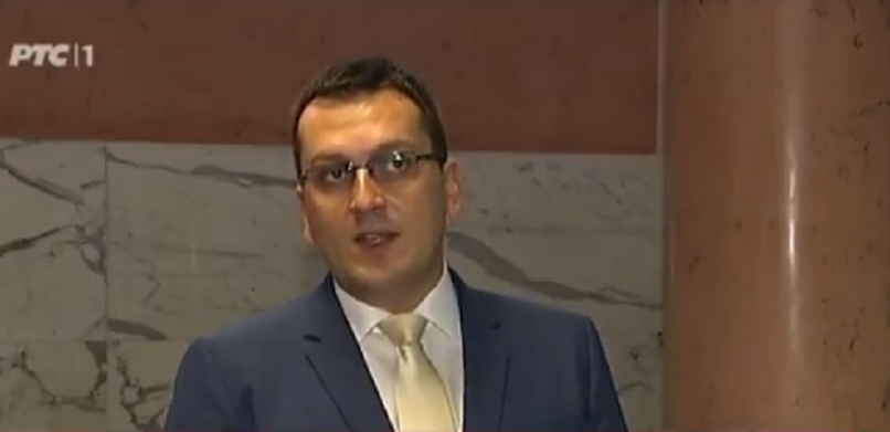 VIDEO – “To je droga zagrljaja”: Srpski doktor “objasnio” čemu služi ekstazi