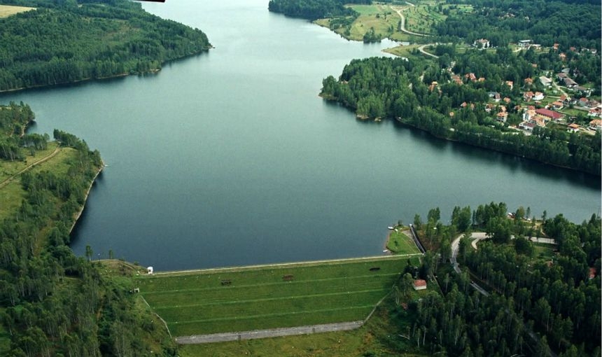 JEZERO SMRTI u SRBIJI krije MRAČNU tajnu: Udavilo više od 100 ljudi, pecaroši prinose žrtve da više ne ubija