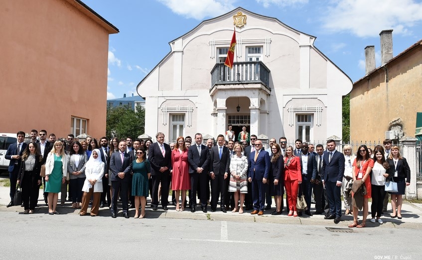 Berane: Otvorena 11. Ljetnja škola za mlade diplomate „Gavro Vuković“