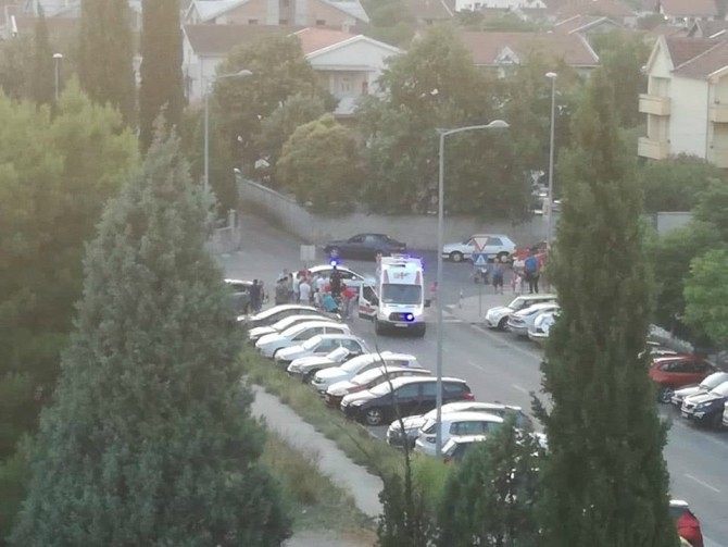 Udario pješaka pa pobjegao: Muškarac van životne opasnosti
