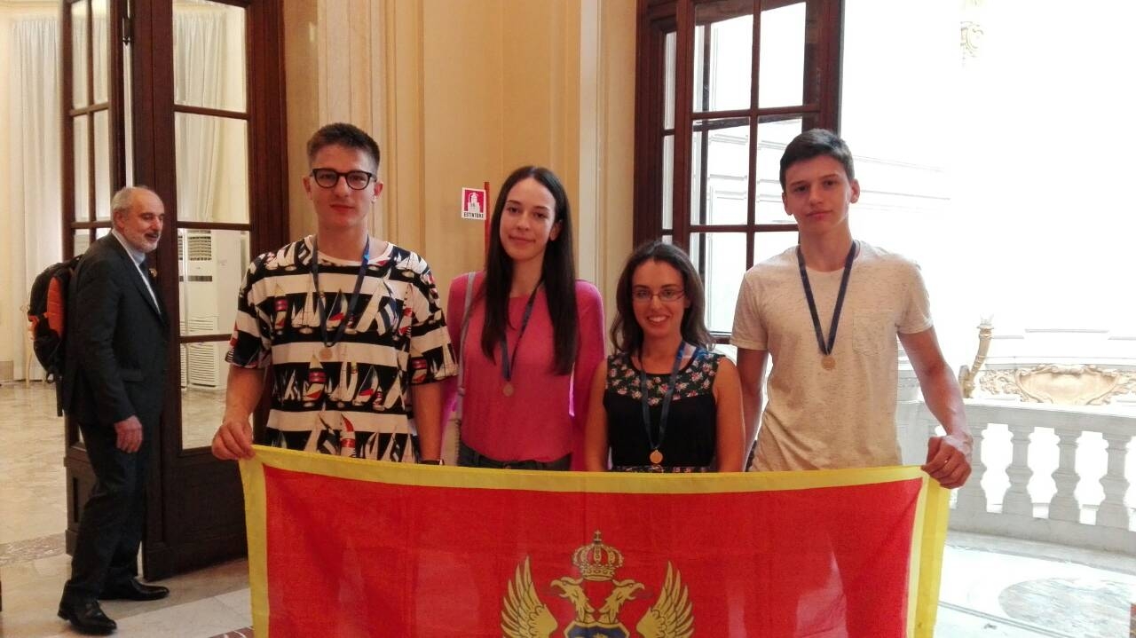 Kad podgorička i nikšićka gimnazija udruže snage – donesu MEDALJU iz “bijelog svijeta”!